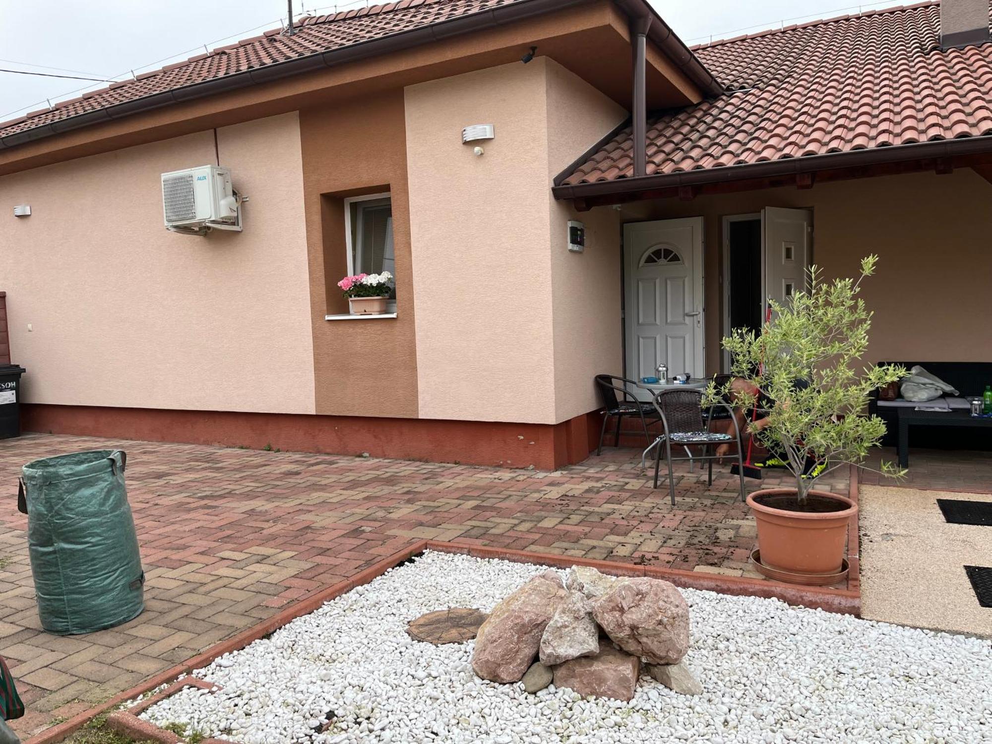 Apartmány Dimitra Štúrovo Exterior foto